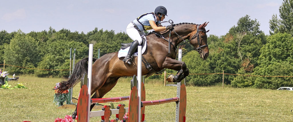 Tamsin Drew Eventing with Aloeride aloe vera