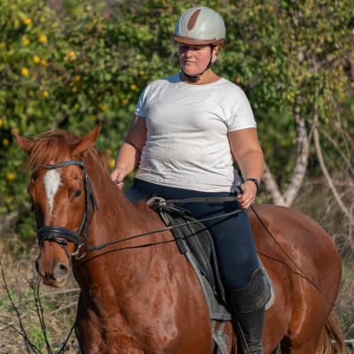 Should-Fat-People-Ride-Horses-Or-Not